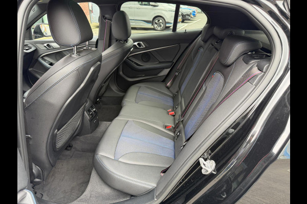 BMW 1-serie 116i Executive Edition M-Pakket Panorama