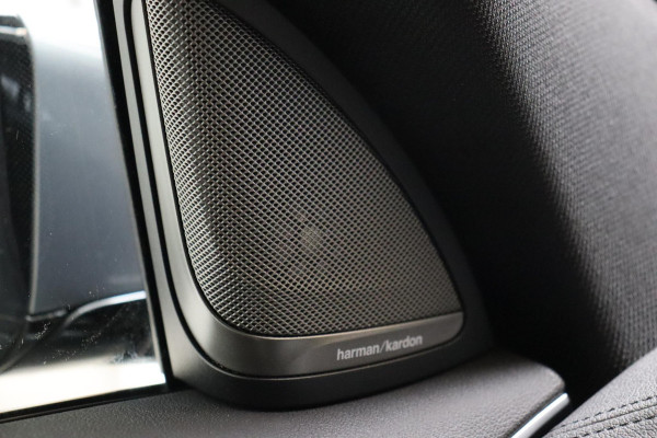 BMW 6 Serie Gran Turismo 630i High Executive M Sport Pakket Automaat / Live Cockpit Professional / Panoramadak / Trekhaak / Comfortstoelen / Active Steering / Niveauregeling / Stoelventilatie / Driving Assistant Plus / Harman Kardon / Parkeerhulpsysteem Plus / Head-Up Display