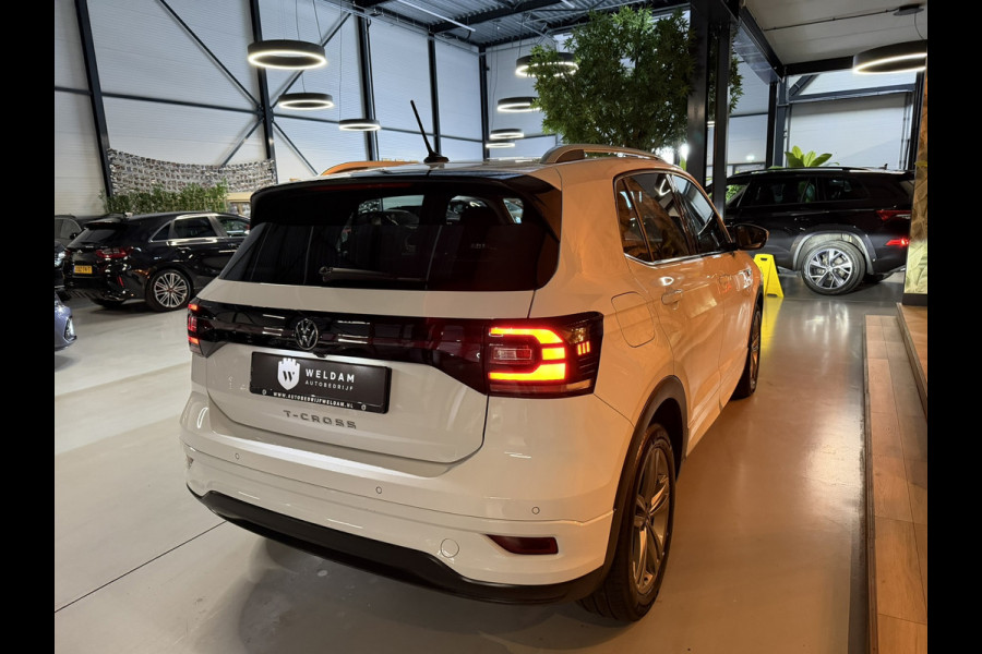 Volkswagen T-Cross 1.0 TSI R-Line|Virtual Cockpit|IQ.Drive|Blindspot|Keyless|Camera|LED+Xenon|CarPlay|Rijklaar