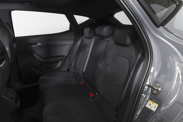 CUPRA Formentor 1.5 TSI e-Hybrid 272 PK VZ Performance | S/k-panodak | Adapt. Cruise | Memory | Stoel-+Stuurverw. | 360 Camera | Dig. Cockpit | NAV + App. Connect | ECC | Elek. Klep | LM 19" | 7365