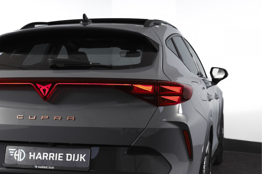 CUPRA Formentor 1.5 TSI e-Hybrid 272 PK VZ Performance | S/k-panodak | Adapt. Cruise | Memory | Stoel-+Stuurverw. | 360 Camera | Dig. Cockpit | NAV + App. Connect | ECC | Elek. Klep | LM 19" | 7365