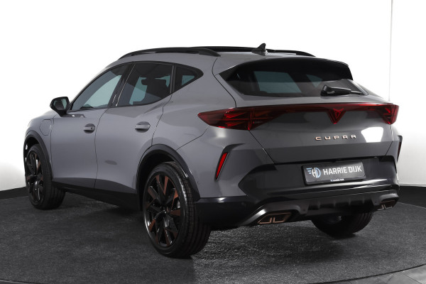 CUPRA Formentor 1.5 TSI e-Hybrid 272 PK VZ Performance | S/k-panodak | Adapt. Cruise | Memory | Stoel-+Stuurverw. | 360 Camera | Dig. Cockpit | NAV + App. Connect | ECC | Elek. Klep | LM 19" | 7365