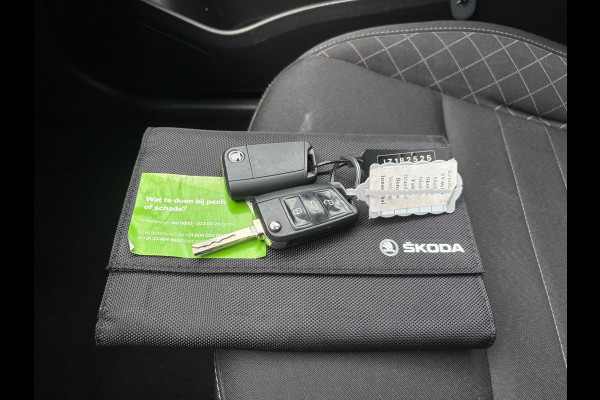 Škoda Fabia Combi 1.0 TSI Style Business | Trekhaak | Pano | Stoelverwarming | Apple Carplay