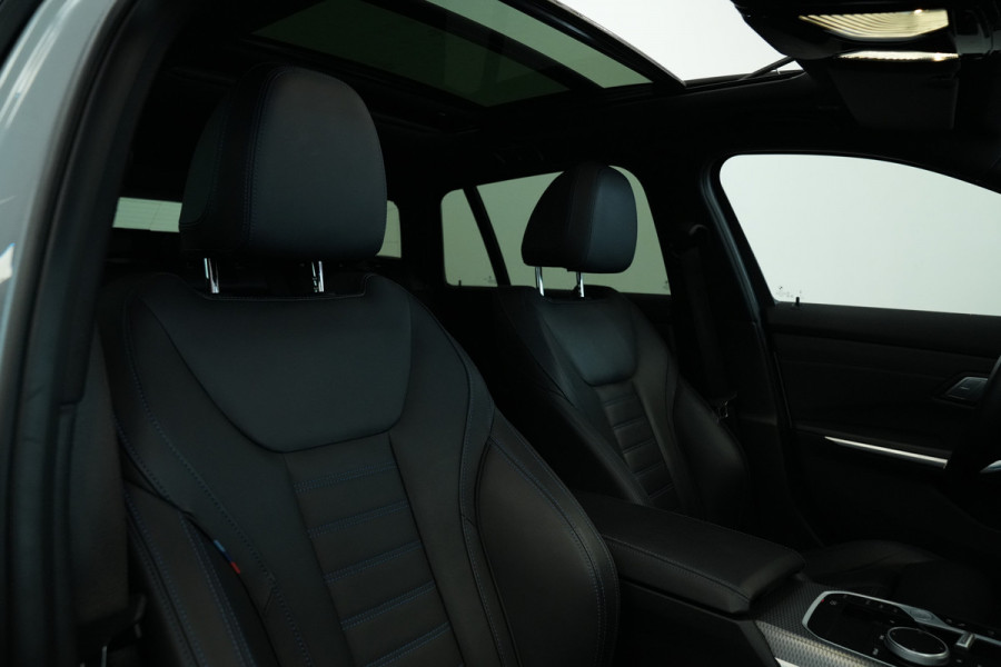 BMW 3 Serie Touring 320e Panoramadak PDC ACC HI-FI M Sport Trekhaak 24 Maanden garantie* (Vraag naar de voorwaarden)