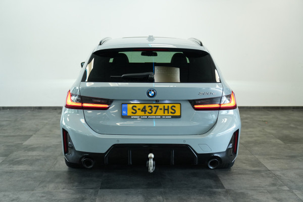 BMW 3 Serie Touring 320e Panoramadak PDC ACC HI-FI M Sport Trekhaak 24 Maanden garantie* (Vraag naar de voorwaarden)