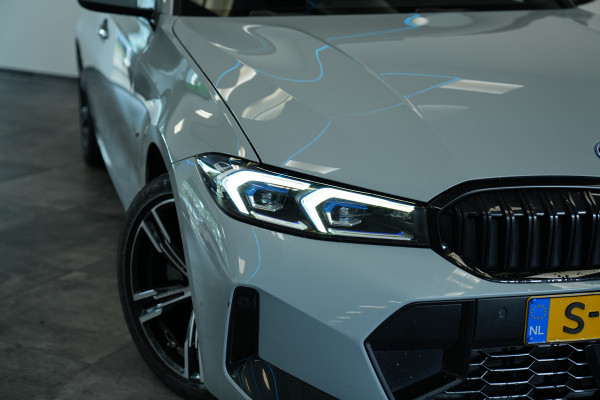 BMW 3 Serie Touring 320e Panoramadak PDC ACC HI-FI M Sport Trekhaak 24 Maanden garantie* (Vraag naar de voorwaarden)