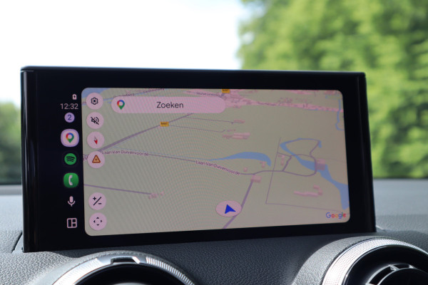 Audi Q2 30 TFSI | Black Edition | Panoramadak | Virtual cockpit |