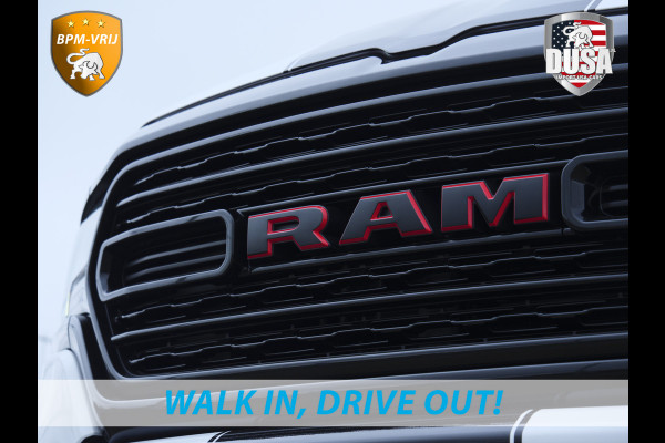 Dodge Ram 1500 | Limited | 5.7 V8 | HEMI | Night Edition | Panorama dak  | Luchtvering | BPM-VRIJ | Bright white Getoonde accessoires zijn verkrijgbaar tegen meerprijs
