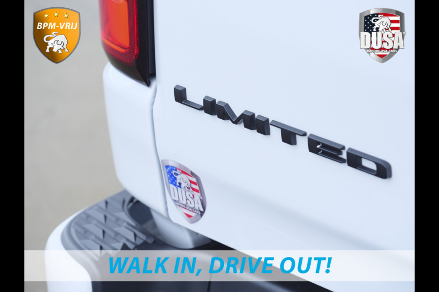 Dodge Ram 1500 | Limited | 5.7 V8 | HEMI | Night Edition | Panorama dak  | Luchtvering | BPM-VRIJ | Bright white Getoonde accessoires zijn verkrijgbaar tegen meerprijs