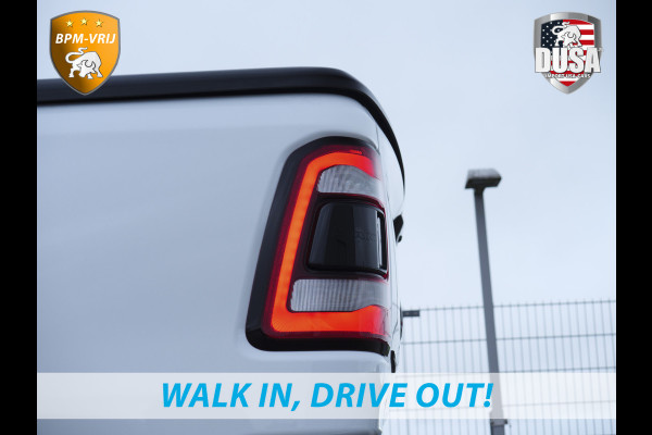 Dodge Ram 1500 | Limited | 5.7 V8 | HEMI | Night Edition | Panorama dak  | Luchtvering | BPM-VRIJ | Bright white Getoonde accessoires zijn verkrijgbaar tegen meerprijs