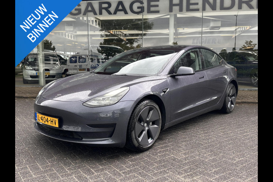 Tesla Model 3 Standard RWD Plus 60 kWh | SOH: 91,3% | Camera | Navi | Stoel Verwarming | Volledig Leder | Pano |