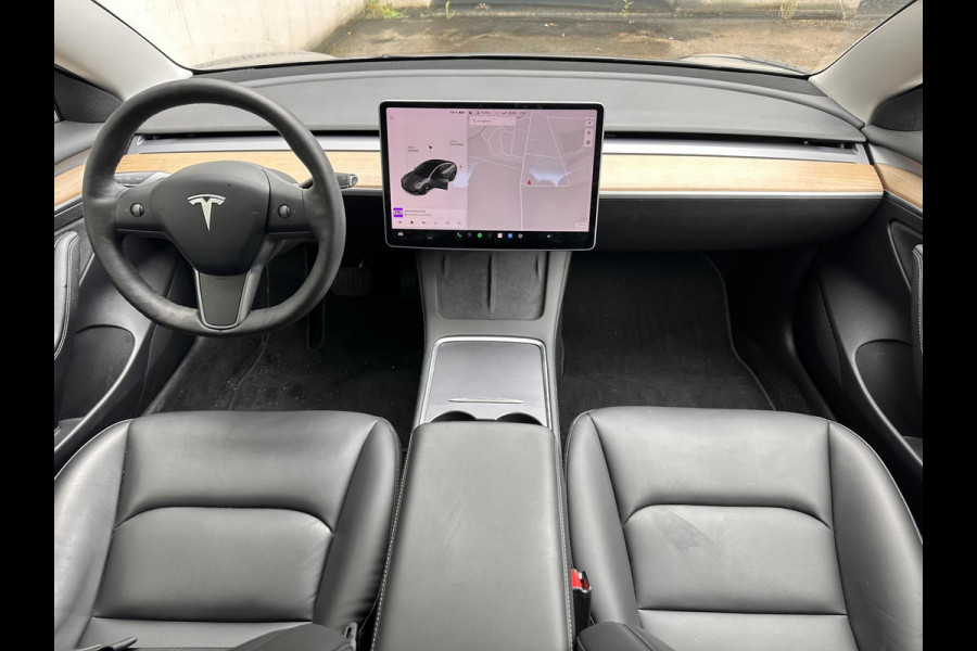 Tesla Model 3 Standard RWD Plus 60 kWh | SOH: 91,3% | Camera | Navi | Stoel Verwarming | Volledig Leder | Pano |
