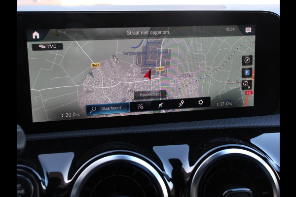 Mercedes-Benz A-Klasse 200 Automaat Advantage Navigatie Apple Carplay/Android Auto Camera Adaptive cruise control Stoelverwarming Parkeer sensoren