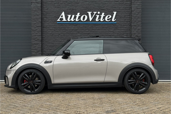 MINI 3-deurs 2.0 Cooper S | JCW-Pakket | Full Option | Pano | Verlaagd | JCW Pro-Uitlaat | PPF