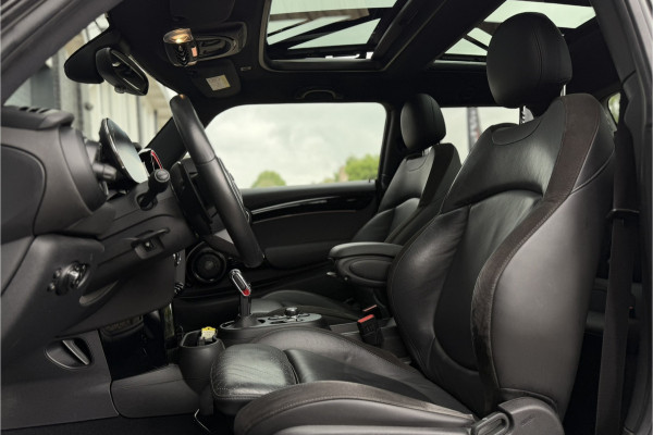 MINI 3-deurs 2.0 Cooper S | JCW-Pakket | Full Option | Pano | Verlaagd | JCW Pro-Uitlaat | PPF