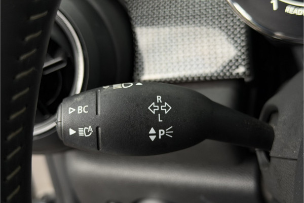 MINI 3-deurs 2.0 Cooper S | JCW-Pakket | Full Option | Pano | Verlaagd | JCW Pro-Uitlaat | PPF