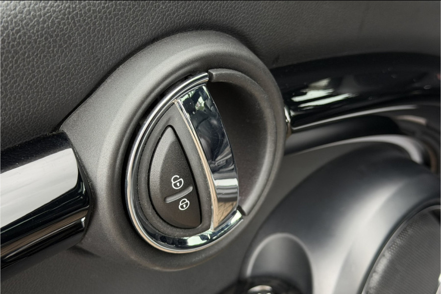 MINI 3-deurs 2.0 Cooper S | JCW-Pakket | Full Option | Pano | Verlaagd | JCW Pro-Uitlaat | PPF