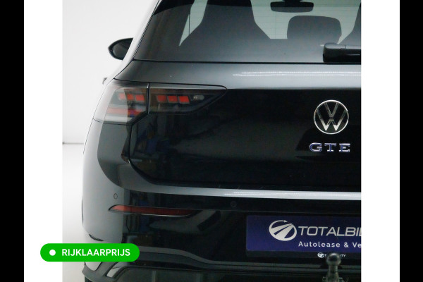 Volkswagen Golf 1.5 eHybrid GTE Black 272 PK automaat | IQ Led | Elec. trekhaak | Headup | Stoel- & stuurverw. | PDC V + A, Camera, App. connect, Navigatie, 131 KM actieradius (WLTP)