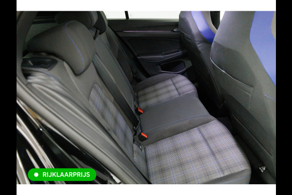 Volkswagen Golf 1.5 eHybrid GTE Black 272 PK automaat | IQ Led | Elec. trekhaak | Headup | Stoel- & stuurverw. | PDC V + A, Camera, App. connect, Navigatie, 131 KM actieradius (WLTP)