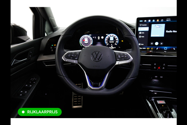 Volkswagen Golf 1.5 eHybrid GTE Black 272 PK automaat | IQ Led | Elec. trekhaak | Headup | Stoel- & stuurverw. | PDC V + A, Camera, App. connect, Navigatie, 131 KM actieradius (WLTP)