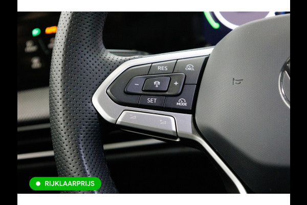 Volkswagen Golf 1.5 eHybrid GTE Black 272 PK automaat | IQ Led | Elec. trekhaak | Headup | Stoel- & stuurverw. | PDC V + A, Camera, App. connect, Navigatie, 131 KM actieradius (WLTP)