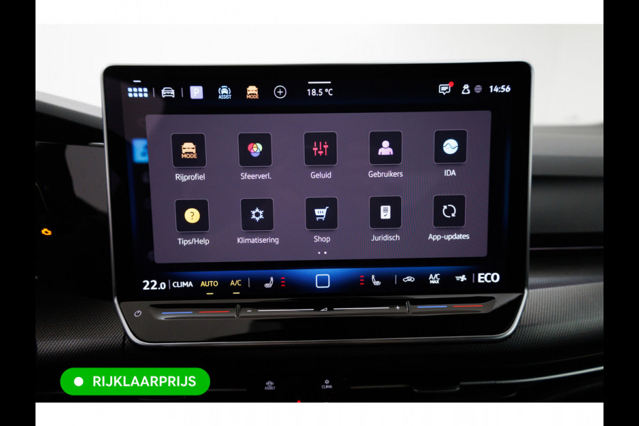 Volkswagen Golf 1.5 eHybrid GTE Black 272 PK automaat | IQ Led | Elec. trekhaak | Headup | Stoel- & stuurverw. | PDC V + A, Camera, App. connect, Navigatie, 131 KM actieradius (WLTP)