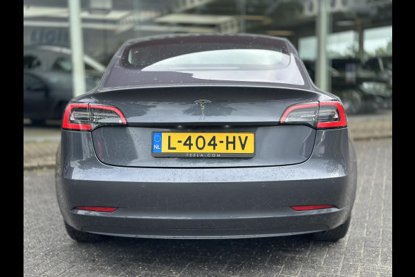 Tesla Model 3 Standard RWD Plus 60 kWh | SOH: 91,3% | Camera | Navi | Stoel Verwarming | Volledig Leder | Pano |