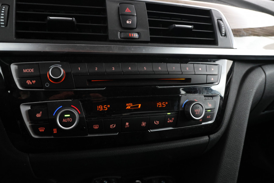 BMW 3-serie Gran Turismo 320i Corporate Lease High Executive Volleder, Automaat, Panorama