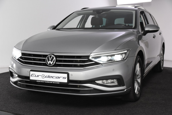 Volkswagen Passat Variant 1.5 TSI *1ste Eigenaar*Panoramadak*Trekhaak*Navigatie*