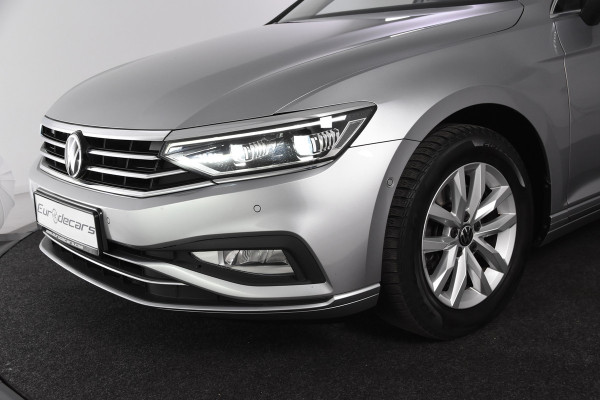 Volkswagen Passat Variant 1.5 TSI *1ste Eigenaar*Panoramadak*Trekhaak*Navigatie*