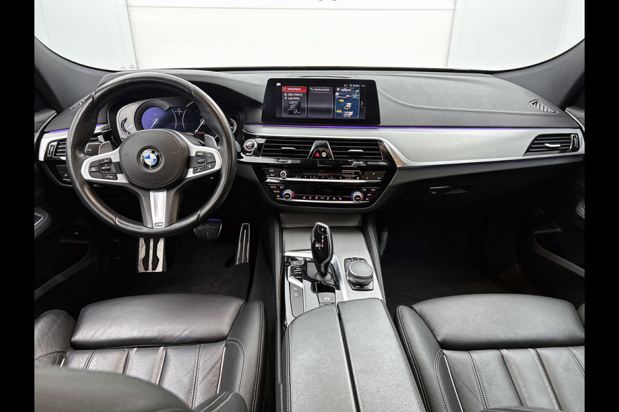 BMW 6 Serie Gran Turismo 630i High Executive M-SPORT (NL-auto, Dealer OnderH, Camera, Navi Pro, PDC V+A, StoelV, Etc)