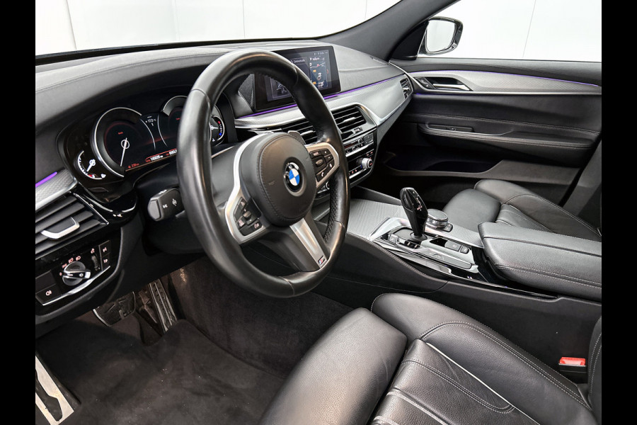 BMW 6 Serie Gran Turismo 630i High Executive M-SPORT (NL-auto, Dealer OnderH, Camera, Navi Pro, PDC V+A, StoelV, Etc)