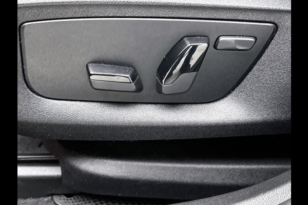 BMW 6 Serie Gran Turismo 630i High Executive M-SPORT (NL-auto, Dealer OnderH, Camera, Navi Pro, PDC V+A, StoelV, Etc)