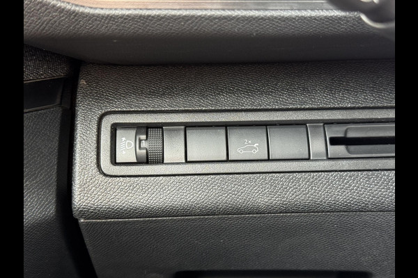 Peugeot 3008 1.2 PureTech Crossway 1e Eigenaar|Navi|Camera|Carplay|D-riem vv in 2024|Clima|Cruise|Stoelverwarming|N.A.P|APK tot 04-2028