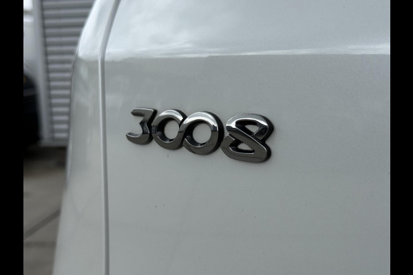 Peugeot 3008 1.2 PureTech Crossway 1e Eigenaar|Navi|Camera|Carplay|D-riem vv in 2024|Clima|Cruise|Stoelverwarming|N.A.P|APK tot 04-2028