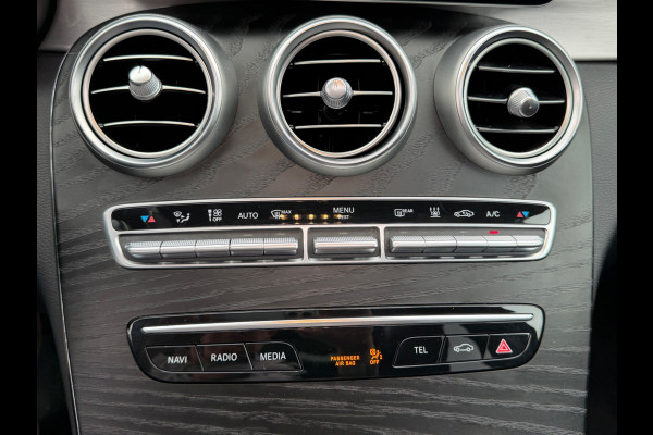 Mercedes-Benz C-Klasse Estate 300 e Bus Solution AMG Limited, panoramadak, camera, afn. trekhaak, 1 e eigenaar, NL auto met nap