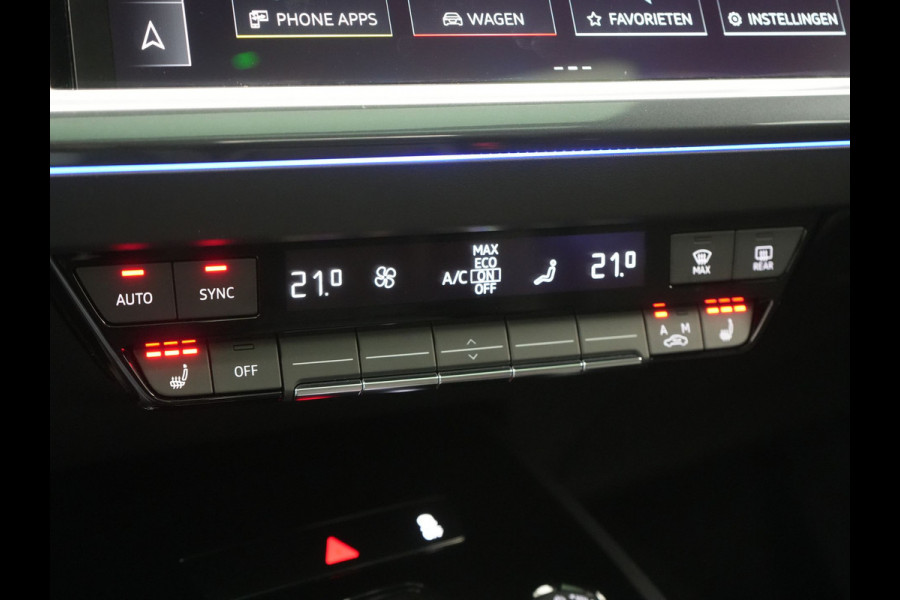 Audi Q4 e-tron 45 S Line 82 kWh 286pk Dealer O.H. | Trekhaak Af Fabriek | Panodak | Adaptive Cruise | Warmtepomp | Camera | Sonos Audio | Sportstoelen Verwarmd | Keyless | Blis | Apple Carplay | Navigatie | DAB |