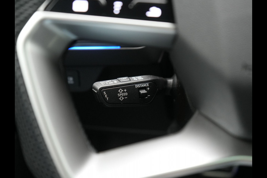 Audi Q4 e-tron 45 S Line 82 kWh 286pk Dealer O.H. | Trekhaak Af Fabriek | Panodak | Adaptive Cruise | Warmtepomp | Camera | Sonos Audio | Sportstoelen Verwarmd | Keyless | Blis | Apple Carplay | Navigatie | DAB |