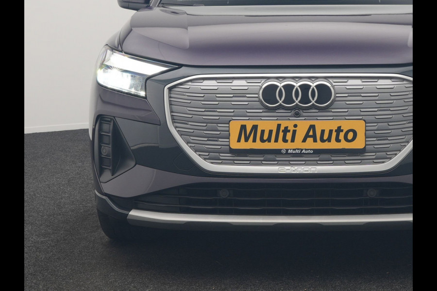 Audi Q4 e-tron 45 S Line 82 kWh 286pk Dealer O.H. | Trekhaak Af Fabriek | Panodak | Adaptive Cruise | Warmtepomp | Camera | Sonos Audio | Sportstoelen Verwarmd | Keyless | Blis | Apple Carplay | Navigatie | DAB |