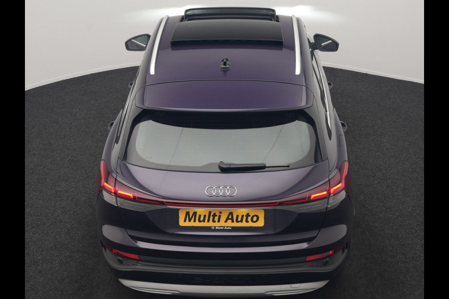 Audi Q4 e-tron 45 S Line 82 kWh 286pk Dealer O.H. | Trekhaak Af Fabriek | Panodak | Adaptive Cruise | Warmtepomp | Camera | Sonos Audio | Sportstoelen Verwarmd | Keyless | Blis | Apple Carplay | Navigatie | DAB |