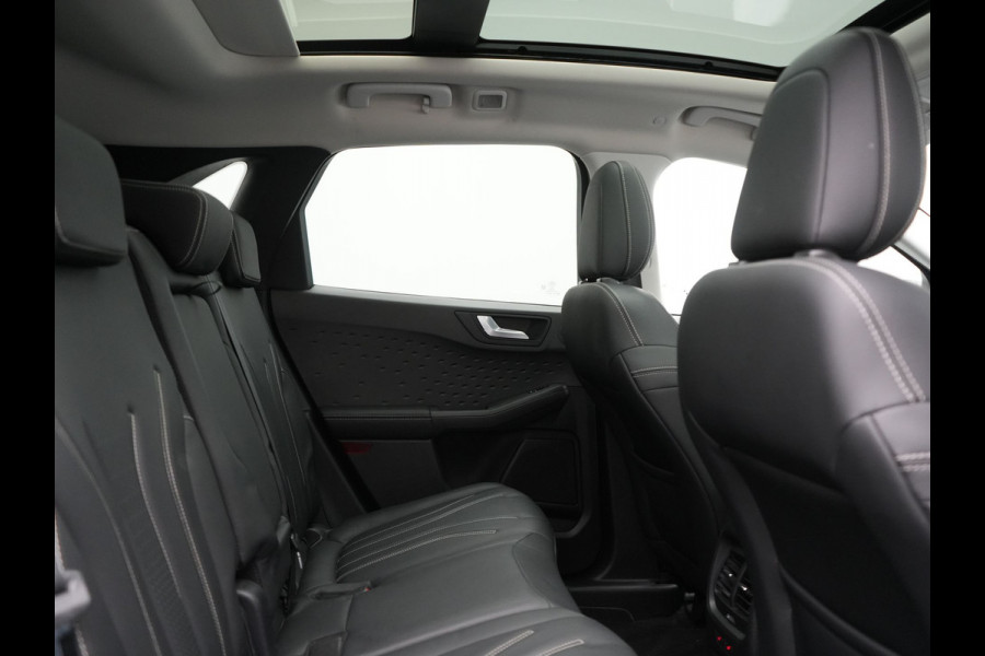 Ford Kuga 2.5 Vignale PHEV 225pk Dealer O.H. | Panodak | Head Up | Camera | Bang & Olufsen | Lederen Sportstoelen Memory & Verwarmd | Stuur Verwarmd | Keyless | Apple Carplay | Navigatie | DAB | Plug In Hybrid |
