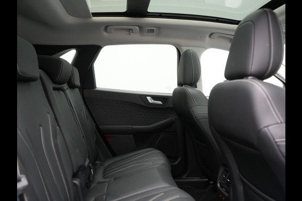 Ford Kuga 2.5 Vignale PHEV 225pk Dealer O.H. | Panodak | Head Up | Camera | Bang & Olufsen | Lederen Sportstoelen Memory & Verwarmd | Stuur Verwarmd | Keyless | Apple Carplay | Navigatie | DAB | Plug In Hybrid |