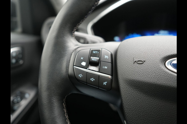 Ford Kuga 2.5 Vignale PHEV 225pk Dealer O.H. | Panodak | Head Up | Camera | Bang & Olufsen | Lederen Sportstoelen Memory & Verwarmd | Stuur Verwarmd | Keyless | Apple Carplay | Navigatie | DAB | Plug In Hybrid |