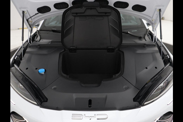 BYD Seal Design RWD 82.5 kWh | SOH 95,6% | Panoramadak | Stoelventilatie | 360 Camera | Leder | Dynaudio | Adaptive cruise | Sfeerverlichting | Elektrische stoelen | Carplay | Full LED | Origineel NL
