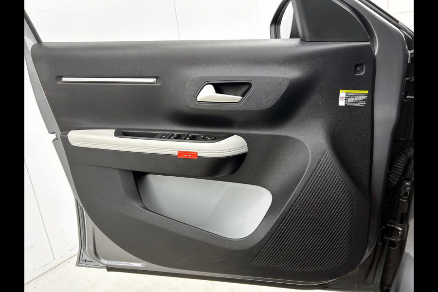 Citroën ë-C3 Max 113pk 44 kWh TWO-TONE | CAMERA | CARPLAY & NAVI | LED