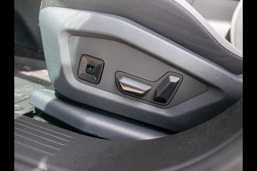 Jeep Compass 1.6 e-Hybrid Plug-In First Edition | Adapt. Cruise | Camera | Carplay | 20" | Elektr. A-Klep | Navi | Winter Pack | Schuif/Kanteldak | Premium Pack | Conv. Pack