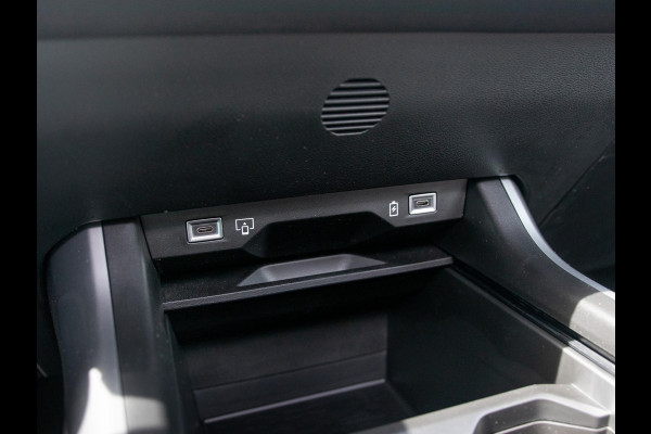 Jeep Compass 1.6 e-Hybrid Plug-In First Edition | Adapt. Cruise | Camera | Carplay | 20" | Elektr. A-Klep | Navi | Winter Pack | Schuif/Kanteldak | Premium Pack | Conv. Pack