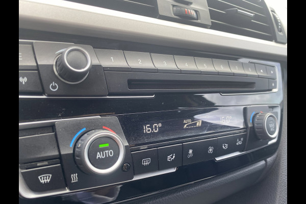 BMW 3 Serie Touring 320i Executive M-sport/ 18"/ HUD/ VCP/ Premium Audio/ Trekhaak