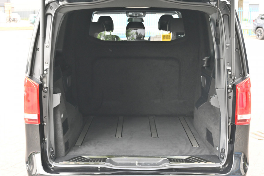 Mercedes-Benz V-Klasse 300d 4-MATIC AMG DC Avantgarde Panorama dak, Distronic, 360 Camera, Standkachel, Burmester