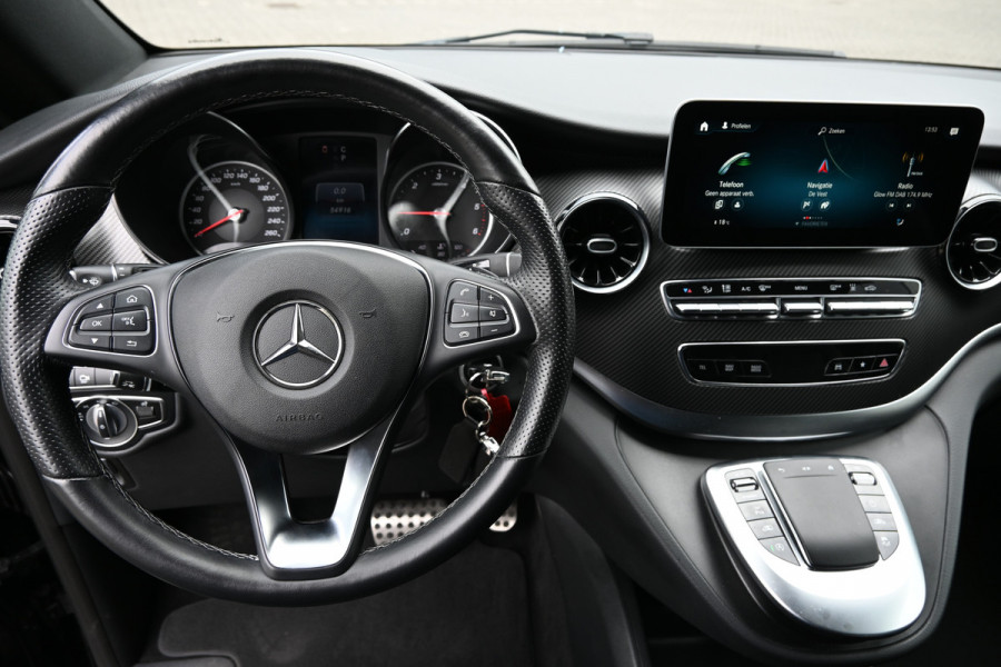 Mercedes-Benz V-Klasse 300d 4-MATIC AMG DC Avantgarde Panorama dak, Distronic, 360 Camera, Standkachel, Burmester